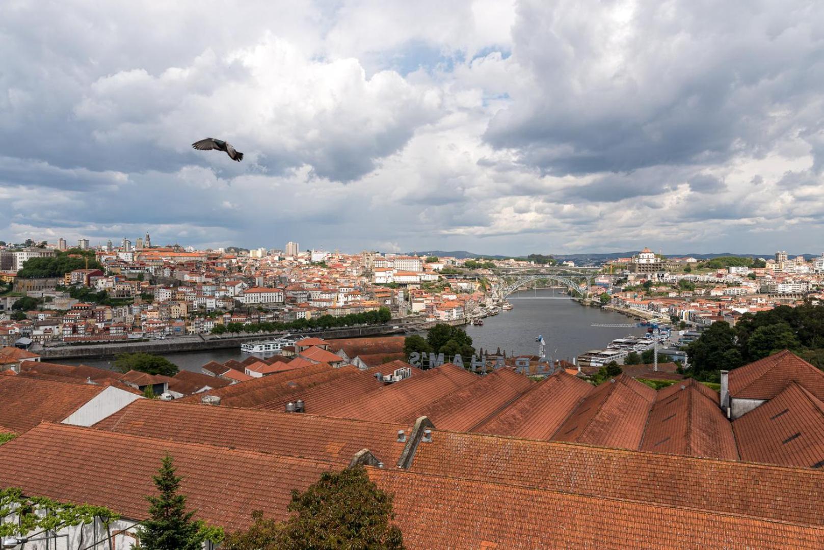 Guestready - Porto Fantastic View Apartment Vila Nova de Gaia Exterior photo